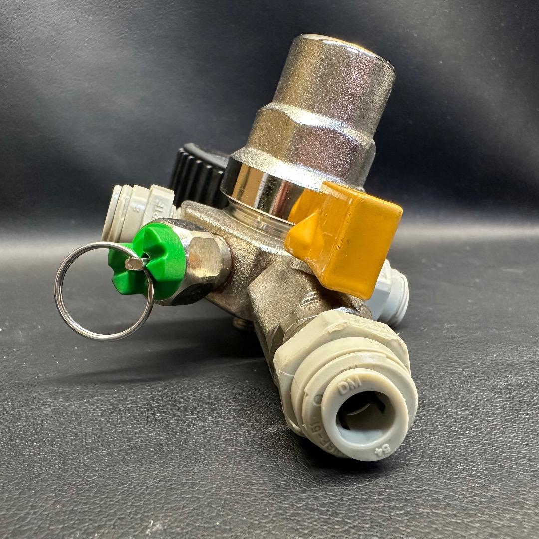 ♡Hd左1002 未使用保管品 TWELVETAP CO2レギュレーター