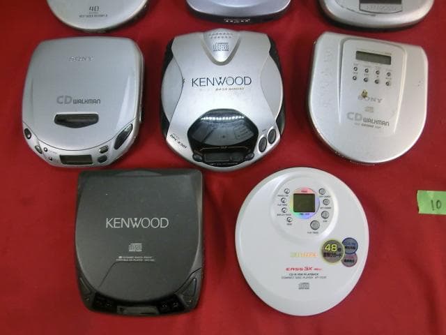 10：ケンウッド ソニー アイワ他　ポータブルCDプレーヤー　計11点　ジャンク