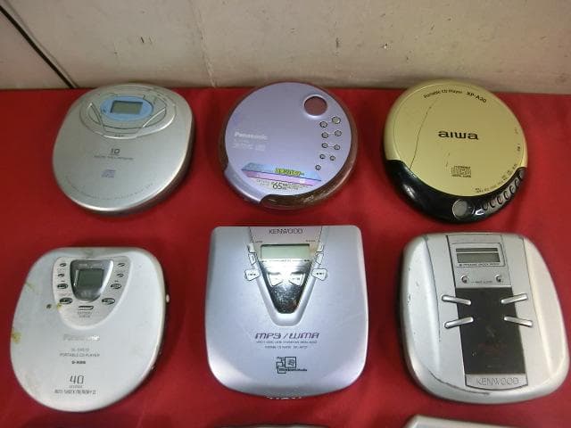 10：ケンウッド ソニー アイワ他　ポータブルCDプレーヤー　計11点　ジャンク