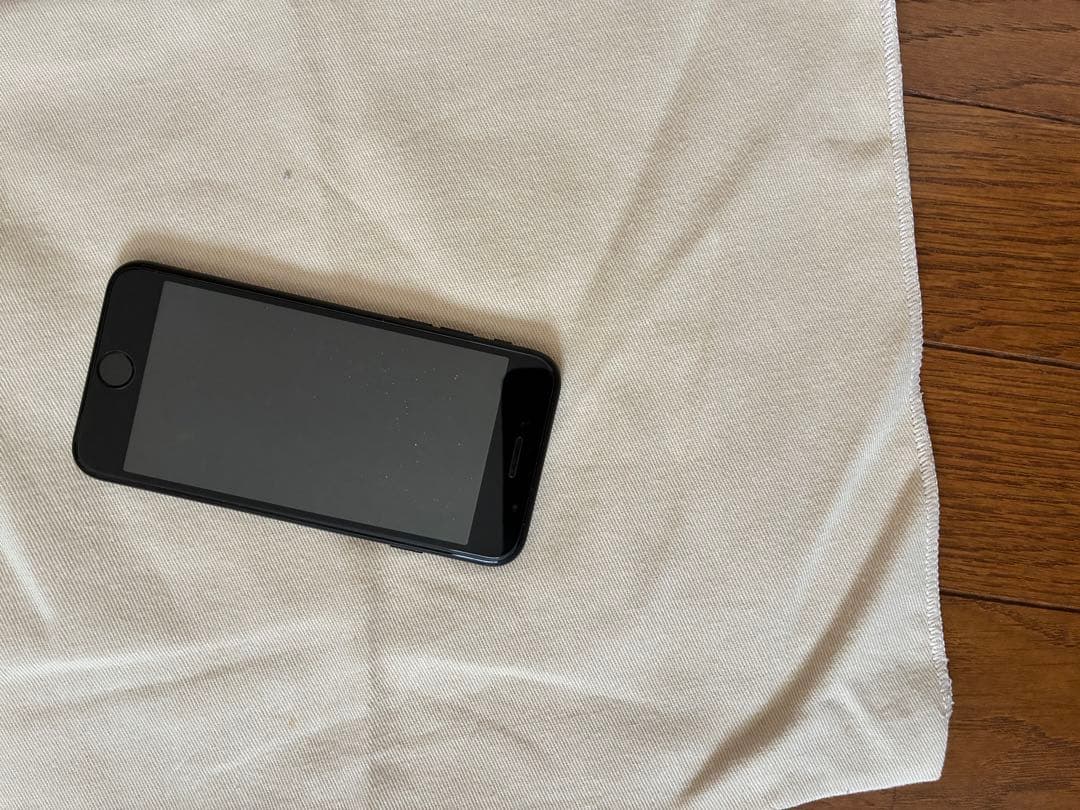 スマートフォン本体 iPhoneSE2