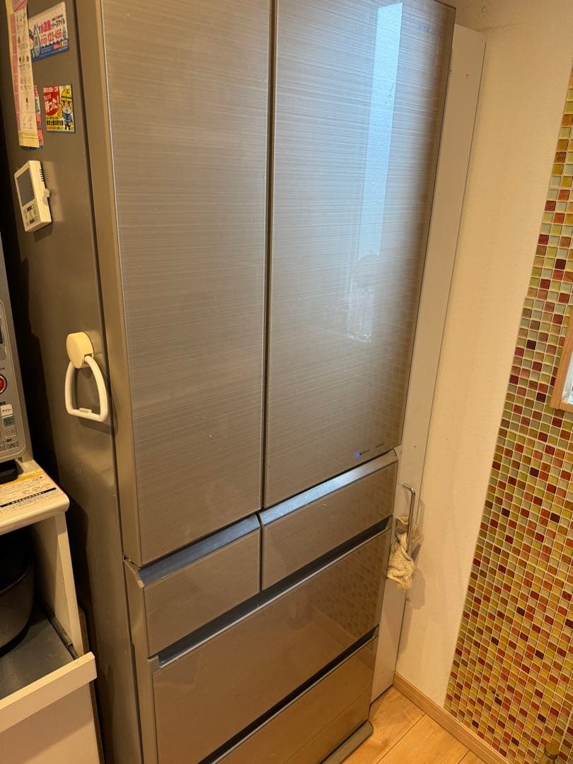 送料込み2016年制Panasonic シルバー冷蔵庫 Econavi