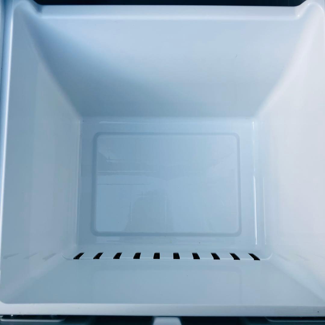 12r62. Hisense 162L 冷凍冷蔵庫 HR-D15F 2023年製