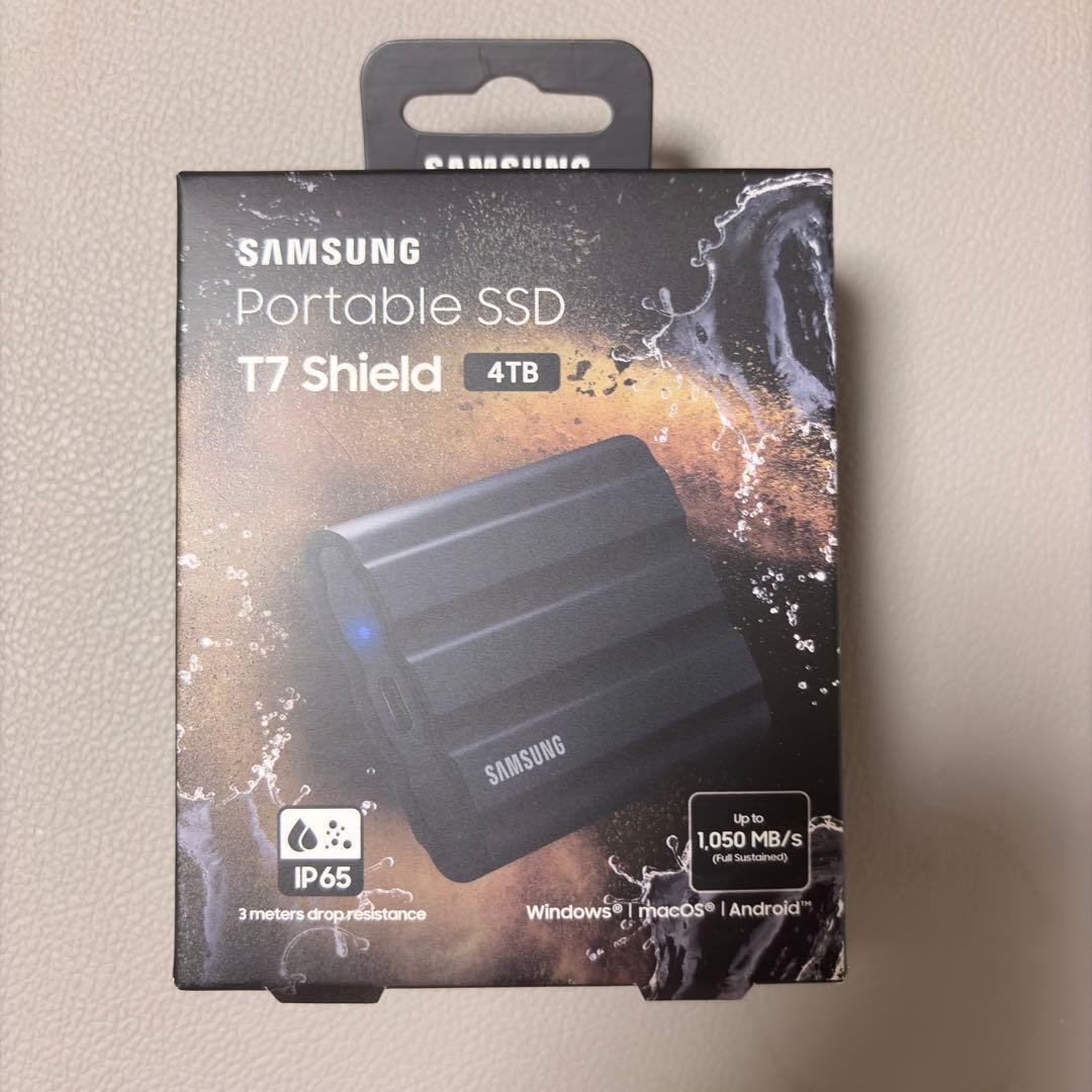 Samsung T7 Shield 4TB 外付けSSD