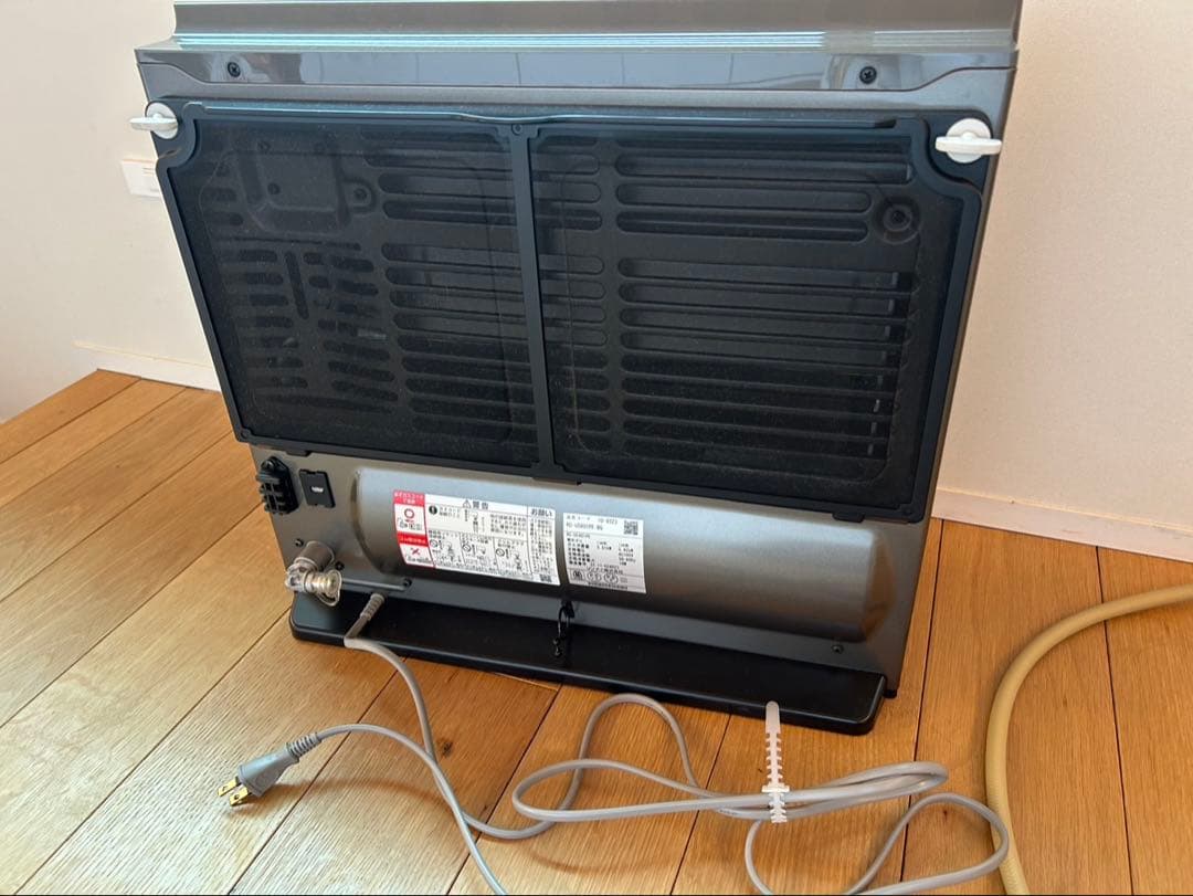 ガスファンヒーター　木造15畳、コンクリート21畳