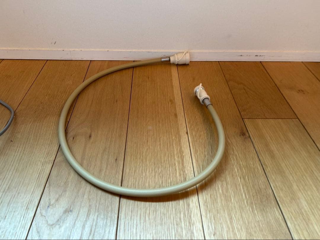 ガスファンヒーター　木造15畳、コンクリート21畳