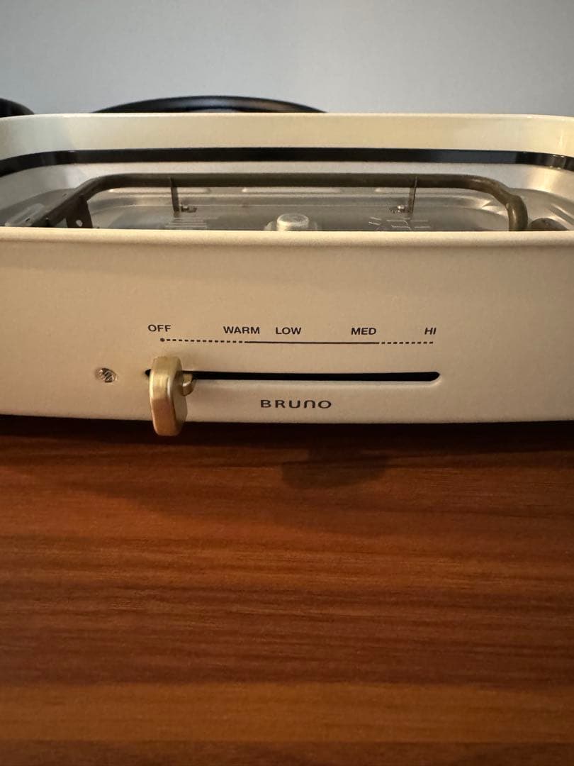 BRUNO ホットプレートグランデサイズ 深鍋セット ホワイト　蒸し網付き