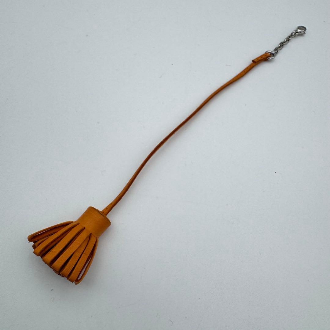 【定番】HERMES カルメンチータ　チャーム　フリンジ　しおり　オレンジ