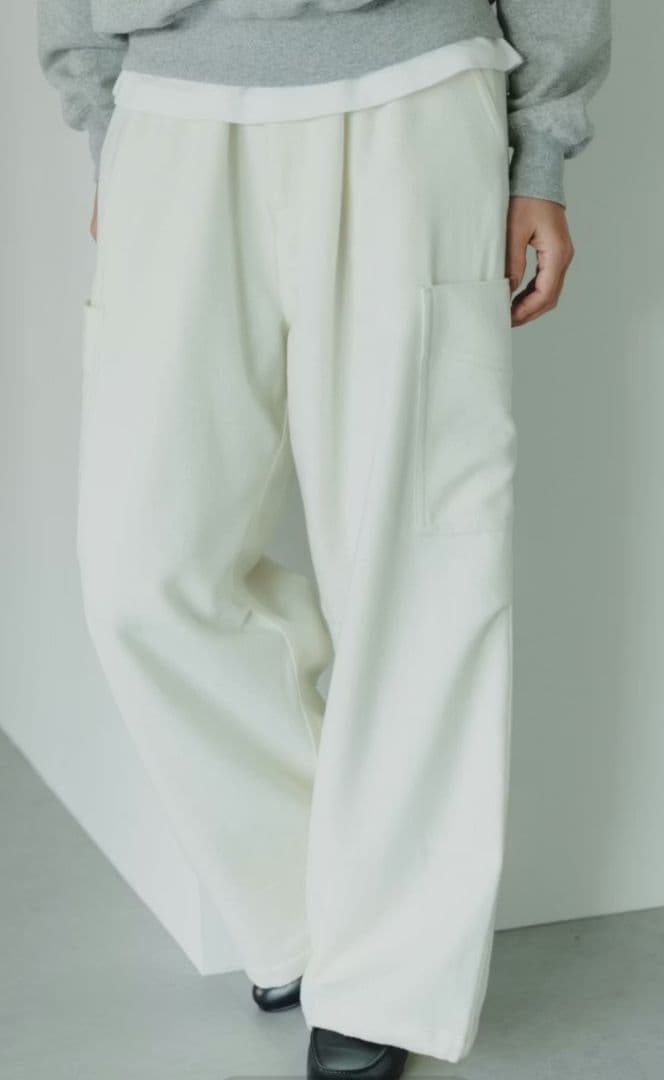 ウール100% カーゴパンツ