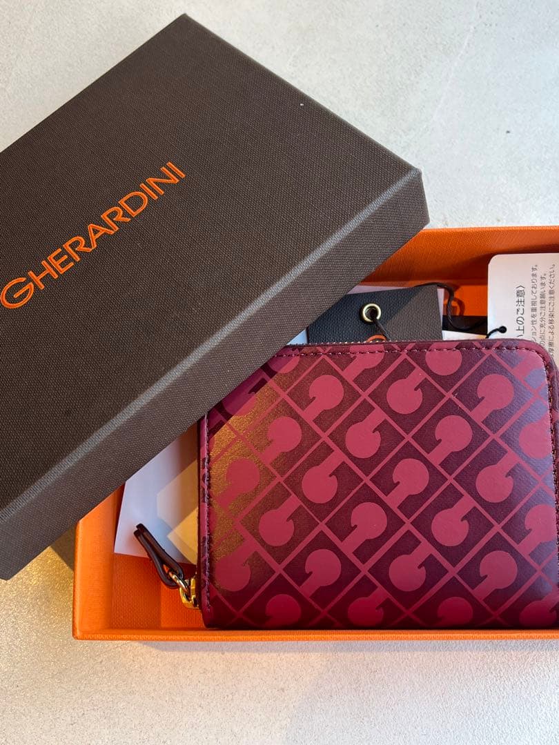 【新品未使用】GHERARDINI ワインレッド ケース　定価37400円