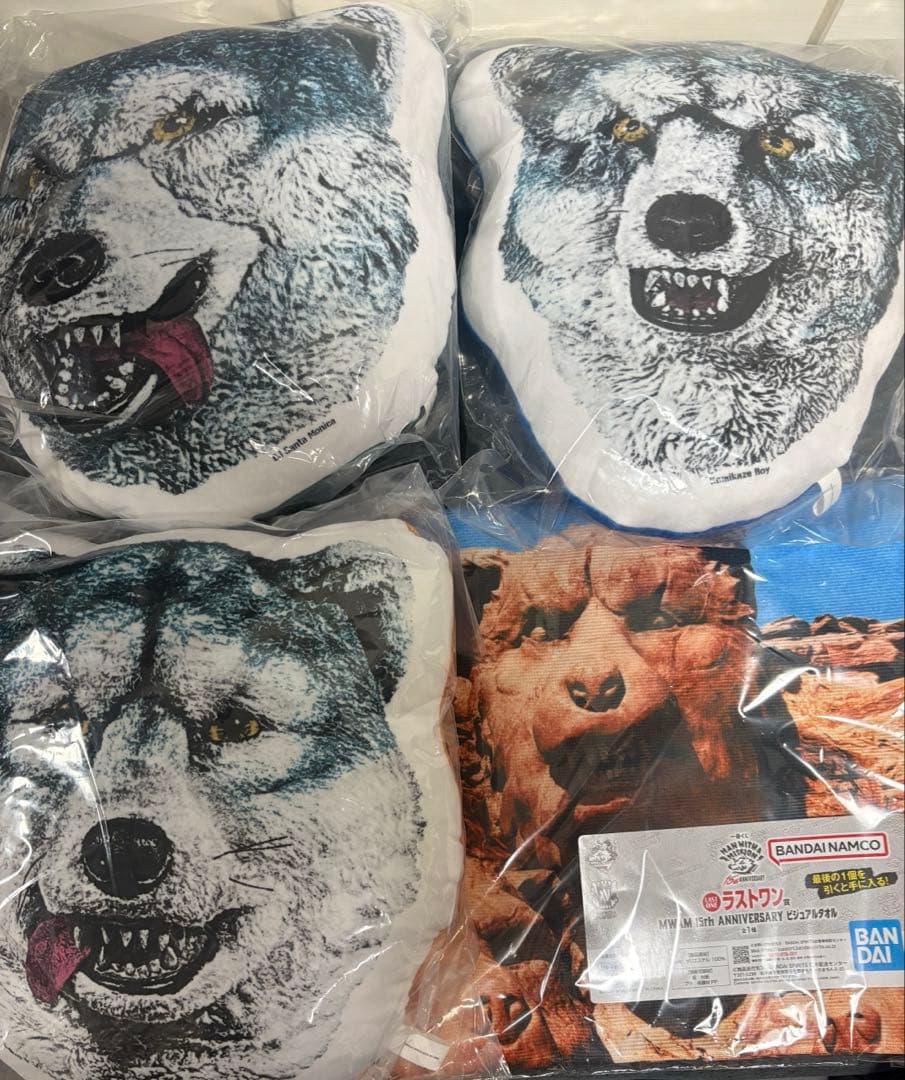 エ*ム様 一番くじ MAN WITHA MISSIONクッションC賞D賞F賞ラス