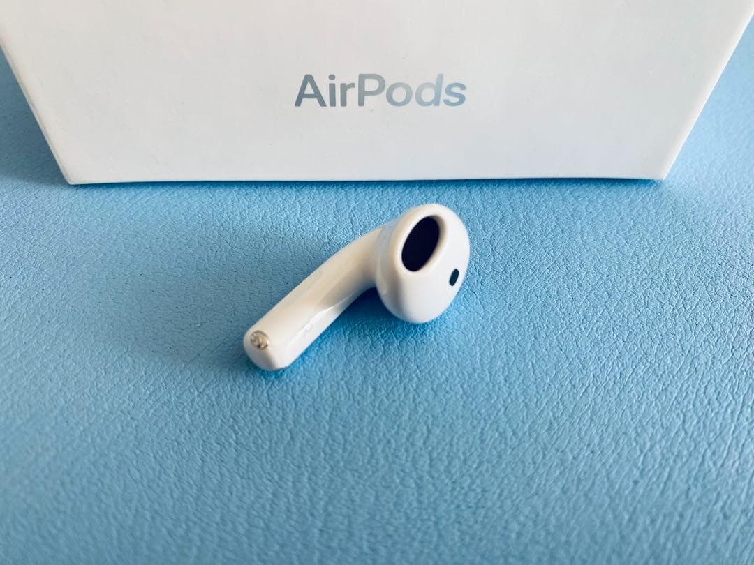 AirPods 第4世代 R片耳 右耳のみ イヤホン A3055 OJVF