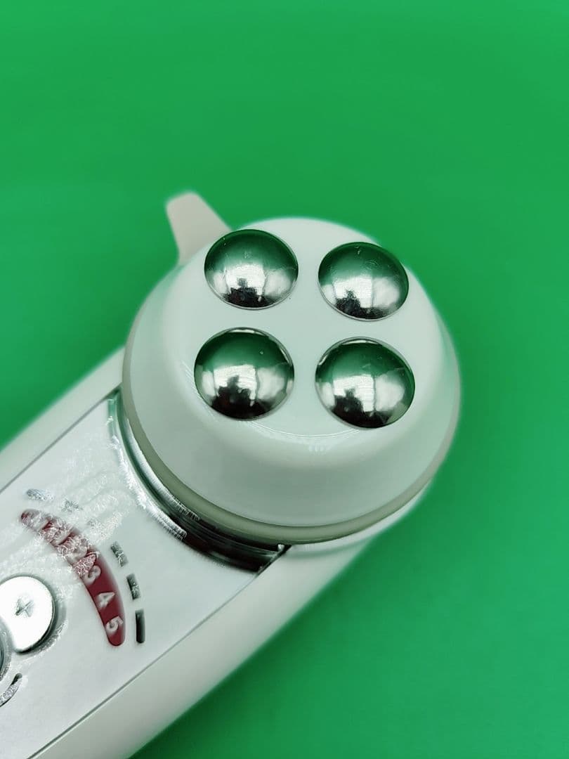 値下げしました♪セルキュア　4Tプラス　美顔器