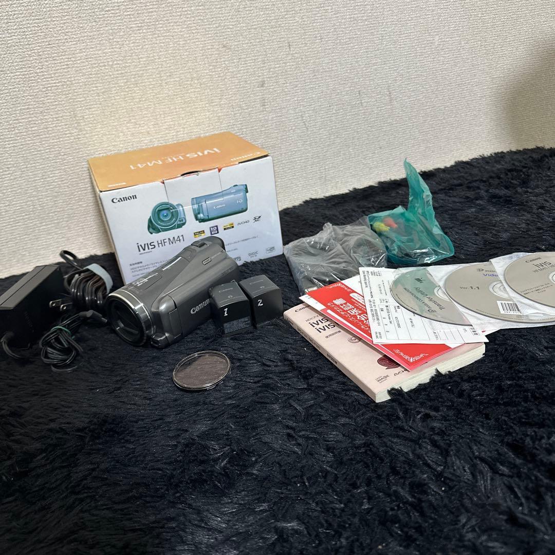 CANON デジタルビデオカメラ IVIS HFM41 箱付き 付属品多数