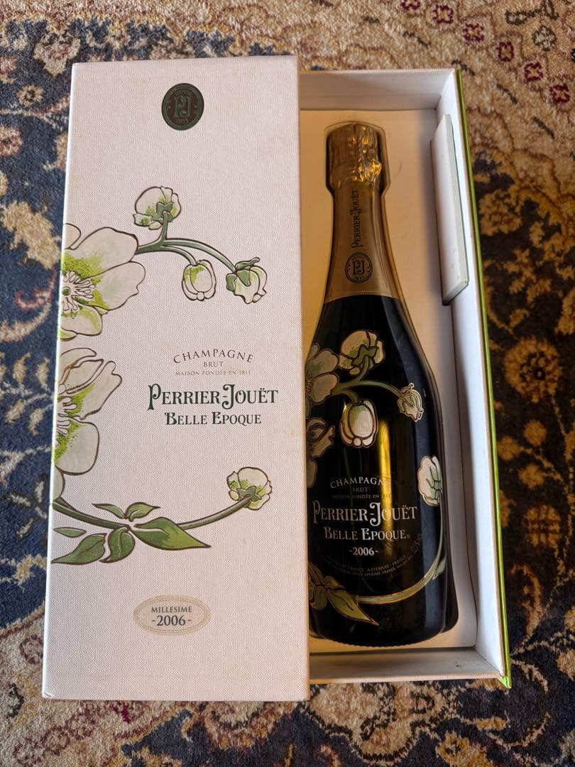 【激レアビンテージ】ペリエジュエベルエポック Belle Epoque2006年
