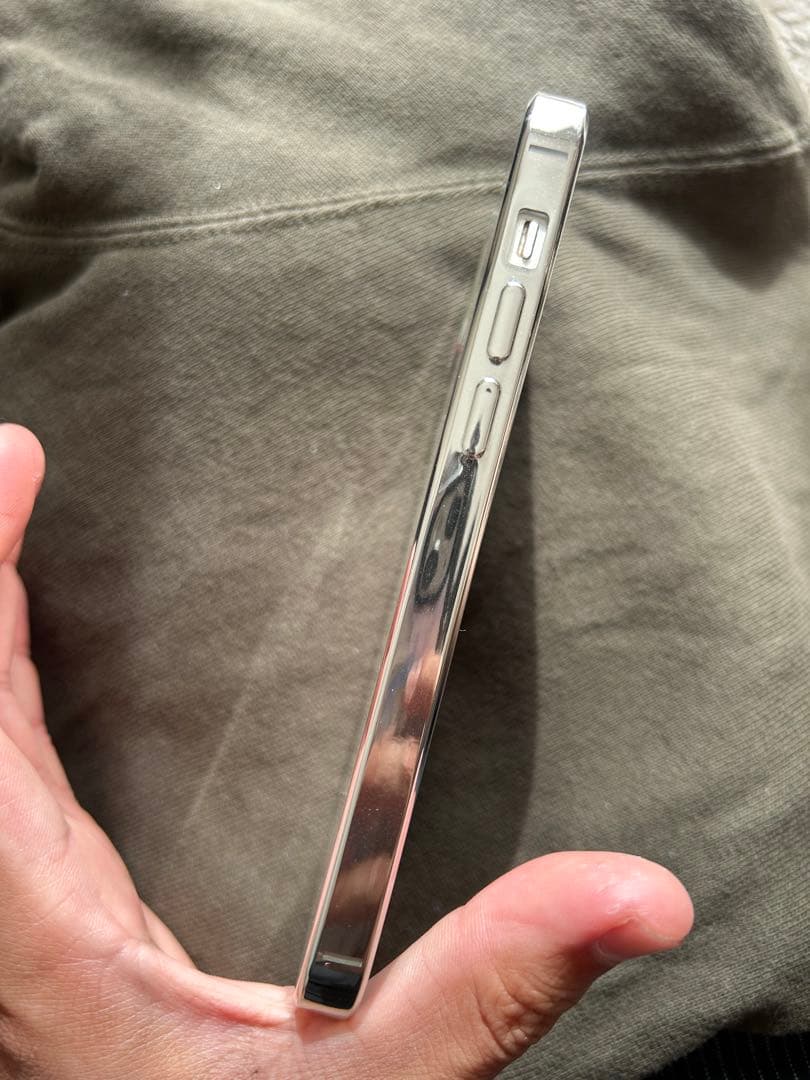 Apple iPhone 12 ホワイト 本体