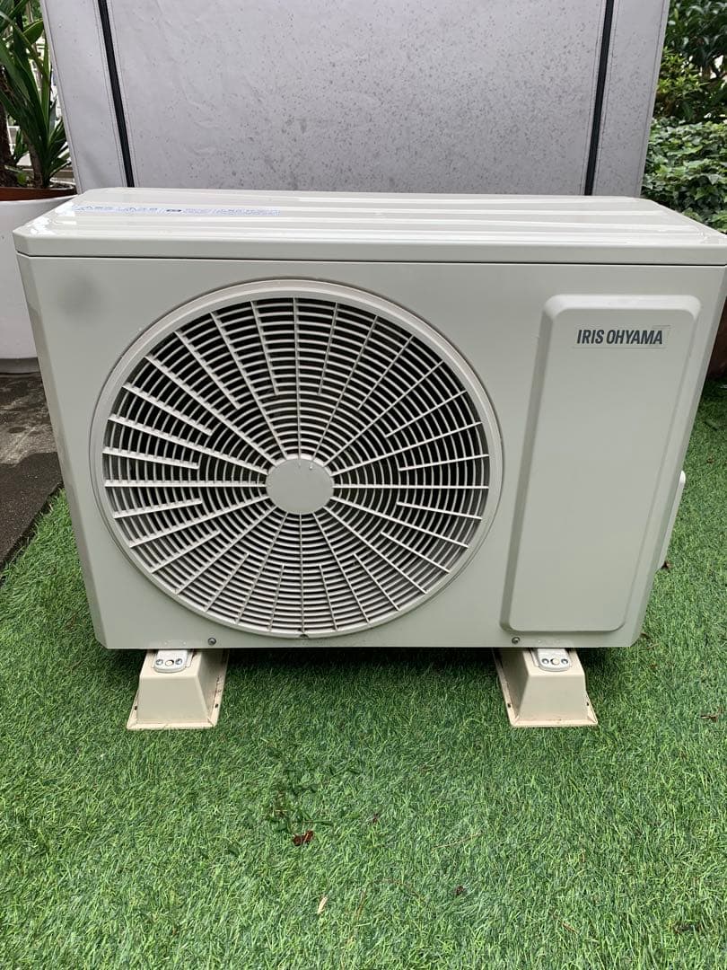 値下げ！セット価格34,000アイリスオーヤマエアコンIAR-2205GF室外機
