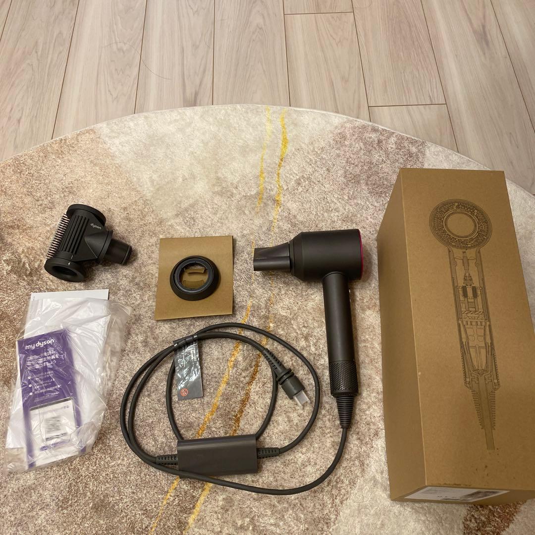 Dyson HD15 ヘアドライヤー