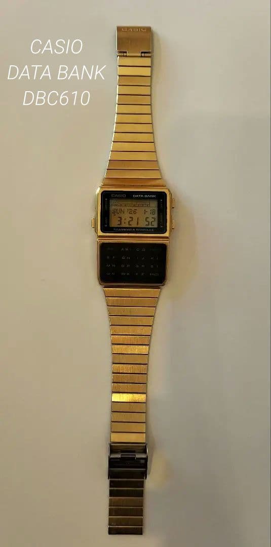 希少!!!CASIO DBC610ゴールド デジタル腕時計