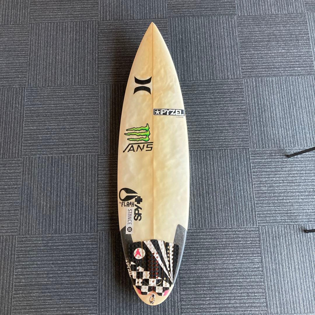 【John John Florence使用ボード 送料込に変更可】PYZEL6'