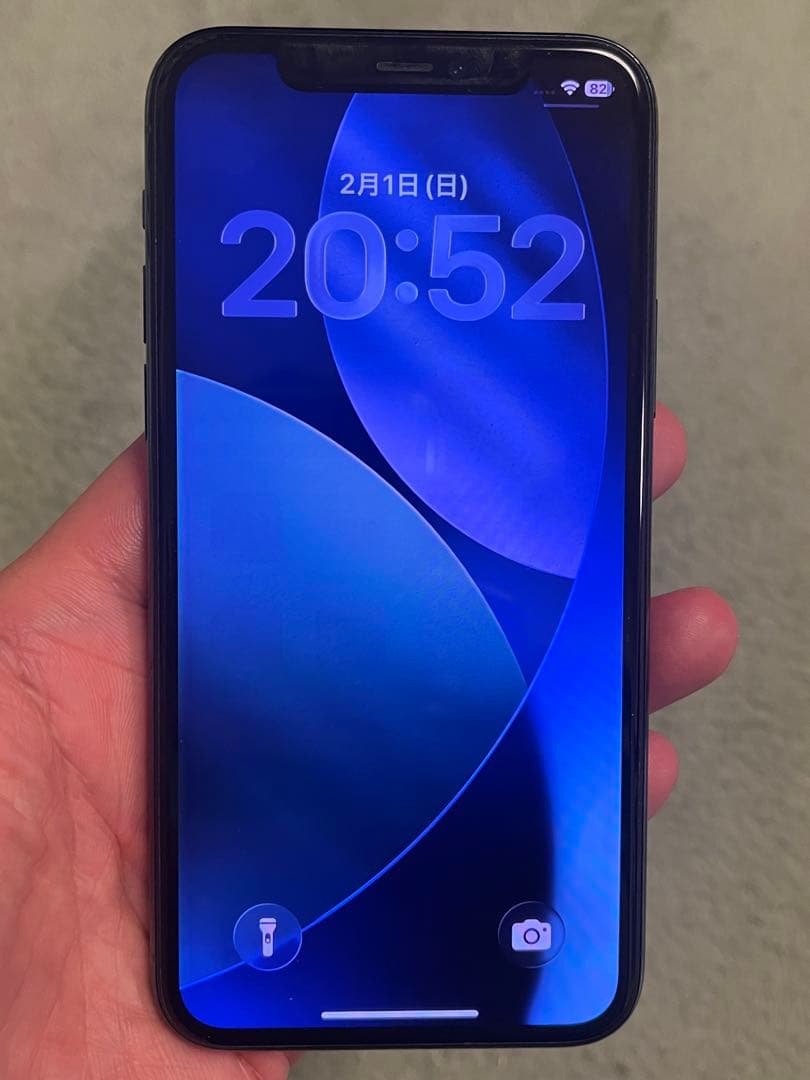 iPhone 11 pro 256G SIMロック解除済