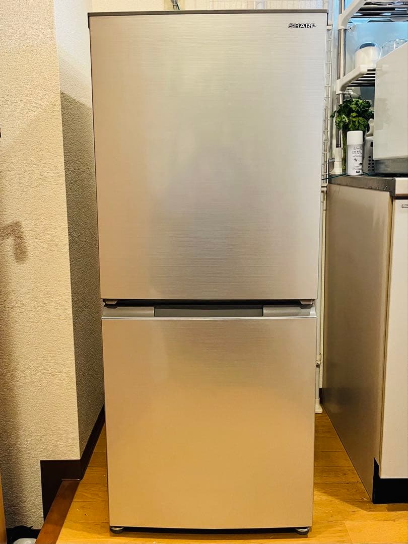 【美品】(23区内配送相談)シャープ 冷蔵庫 SJ-D16G-S 152L