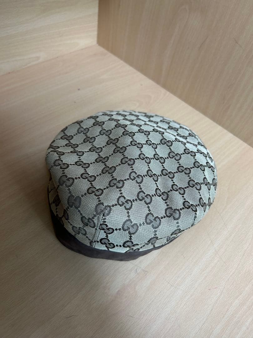 GUCCI グッチ　ハンチング　GG柄　美品