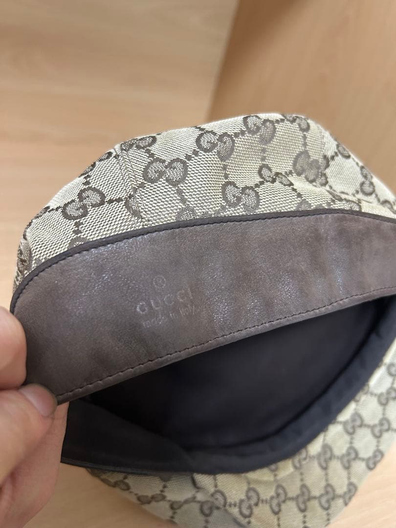 GUCCI グッチ　ハンチング　GG柄　美品