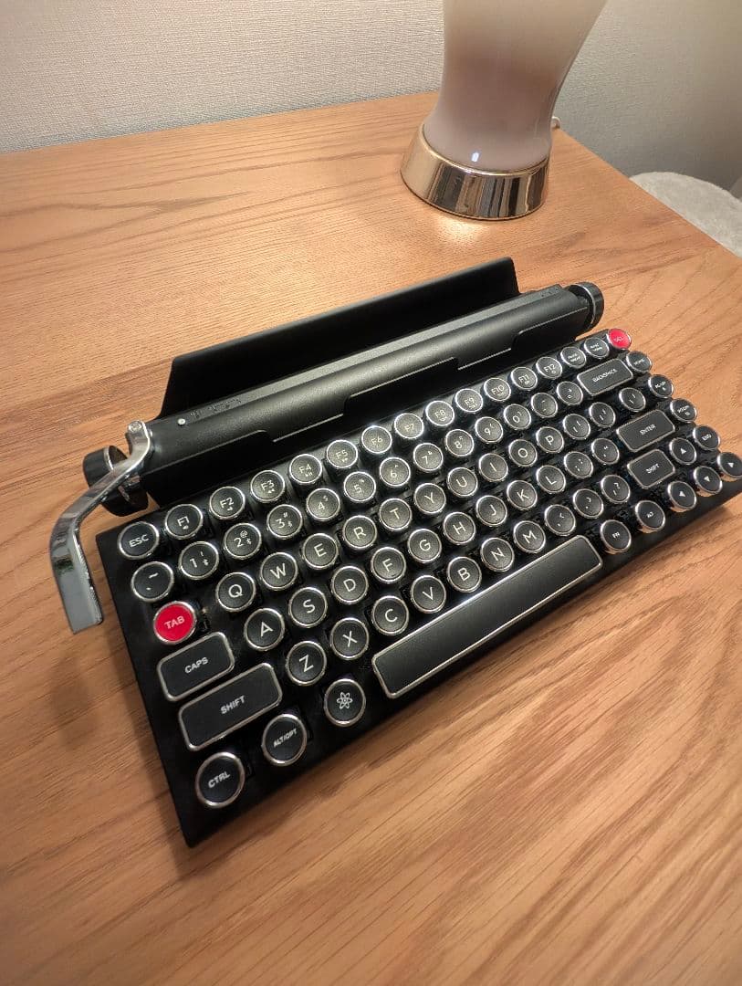 Qwerkywriter レトロタイプライター Bluetoothキーボード