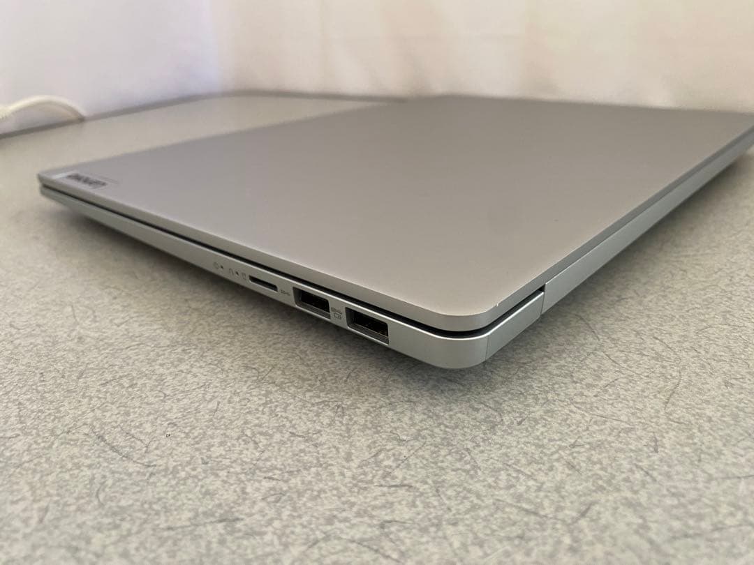 Windowsノート本体 IdeaPad Slim 5i i5 12450H 16GB SSD512GB