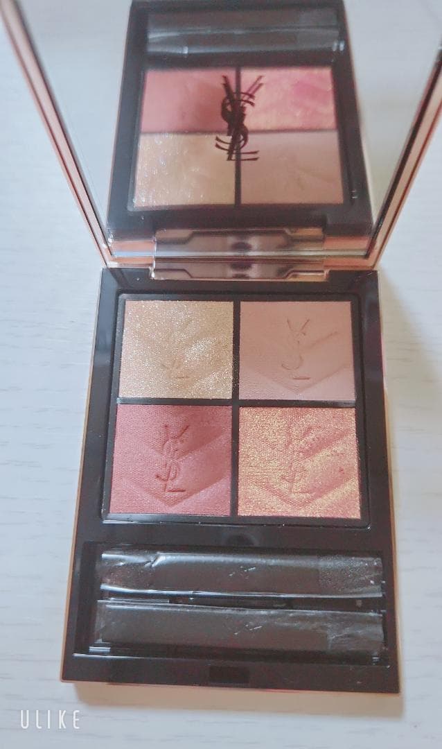 YSL イヴ・サンローラン　クチュール　 ミニ クラッチ　825 限定色