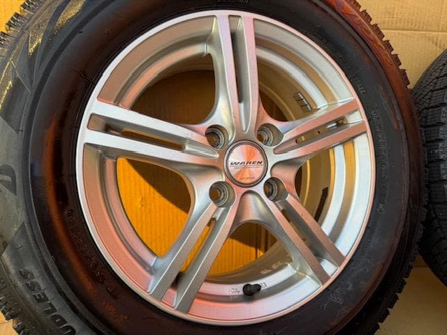 カローラ フリード (4H) ノート スタッドレスセット 185/70R14