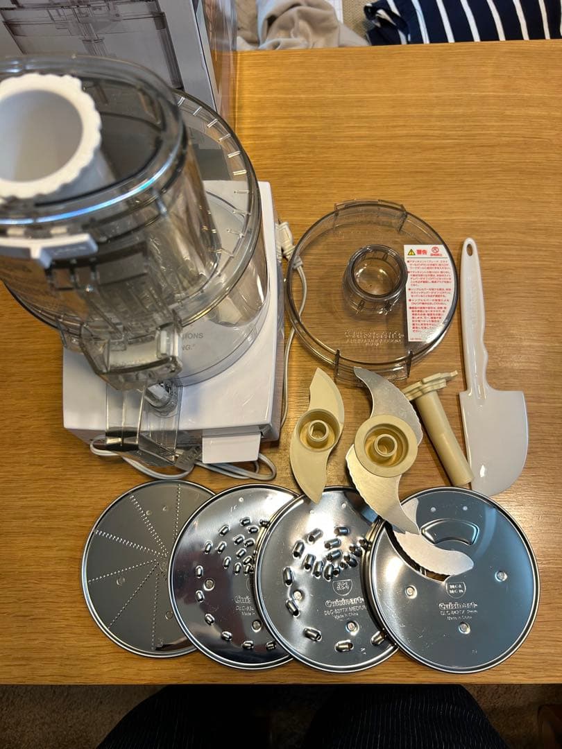 クイジナート フードプロセッサー DLC-192J 美品　Cuisinart