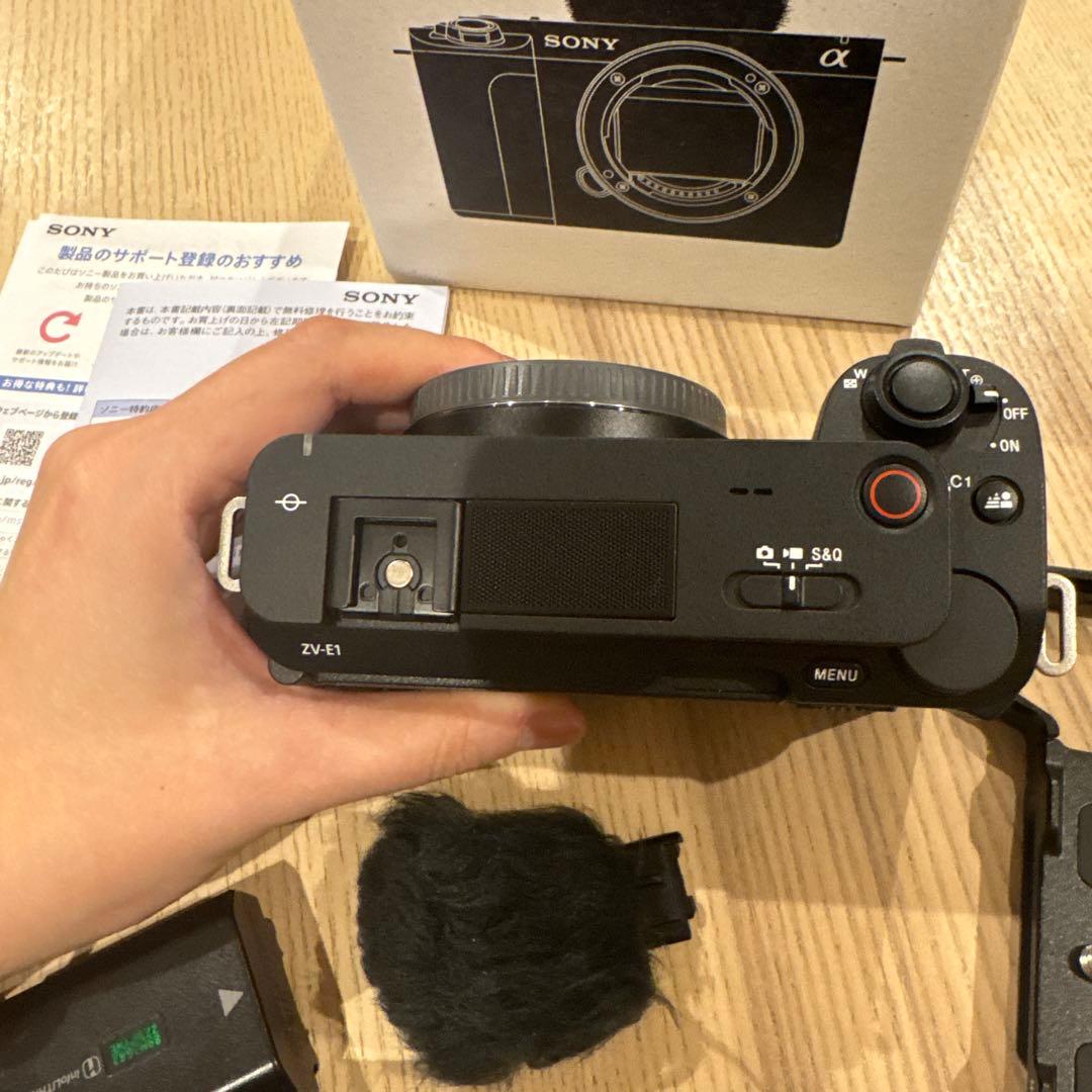 Sony ZV-E1 ミラーレスカメラ　フルサイズ