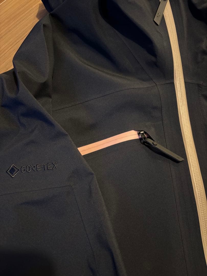 Peak Performamnce アルパインジャケット　レディースM