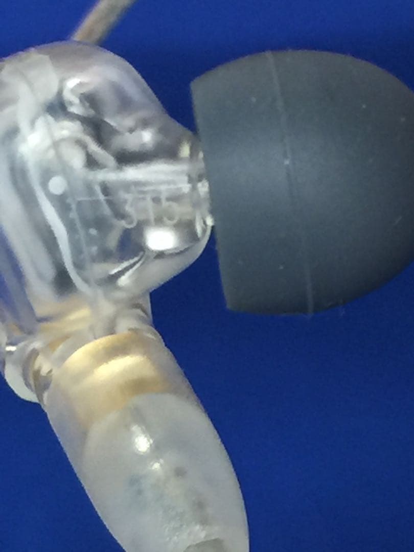 SHURE SE535 高遮音性カナル型有線イヤホン ロットNo.315