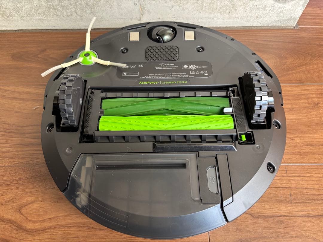 新品未使用⭐️ルンバe5 2025.3月製⭐️iRobot Roomba 自動掃除機