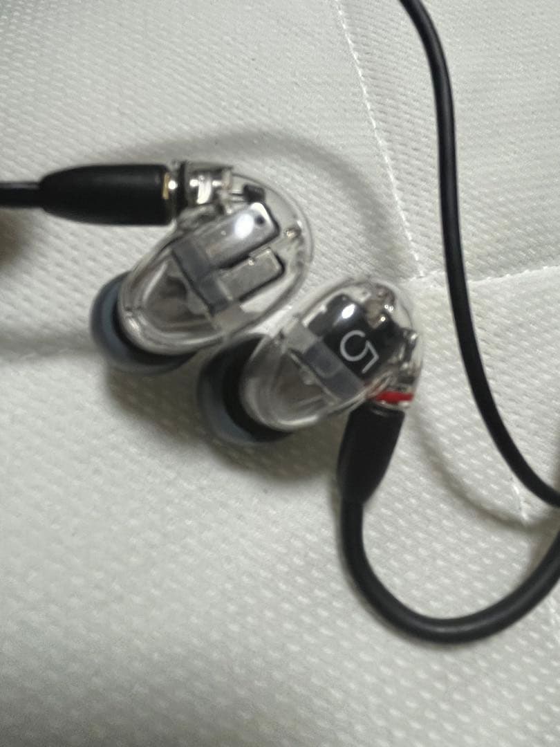 SHURE AONIC 5 有線イヤホン【最終値下げ】