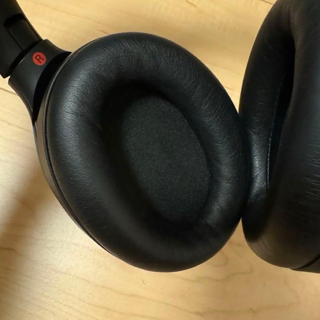 【美品】SONY WH-1000XM4 ワイヤレスヘッドホン　ノイズキャンセル