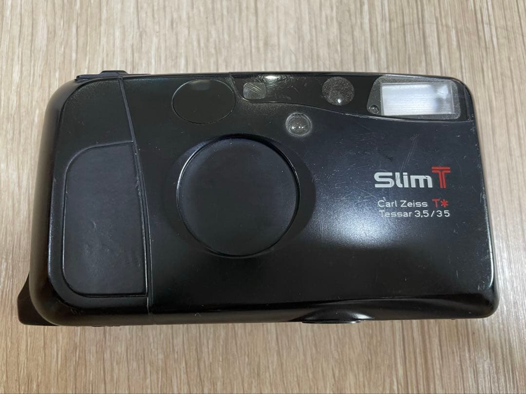 キョウセラ　KYOCERA Slim T コンパクトフィルムカメラ　ジャンク品