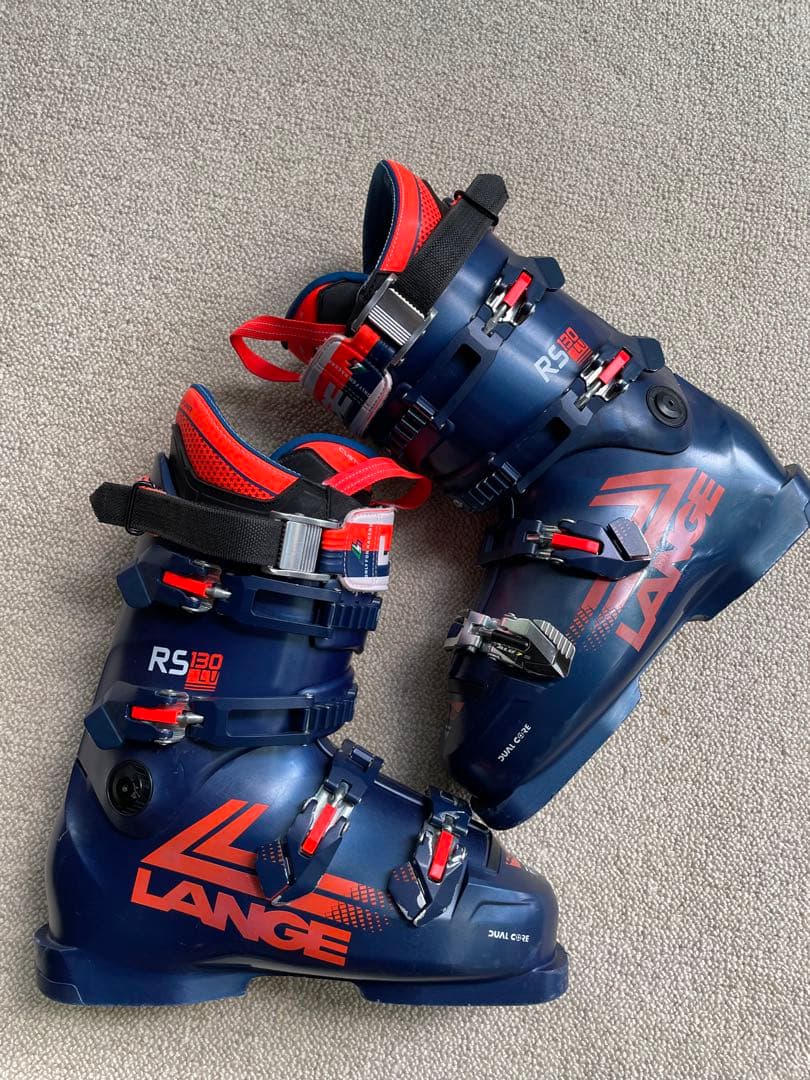 23-24 スキーブーツ LANGE RS 130 LV 26.5cm