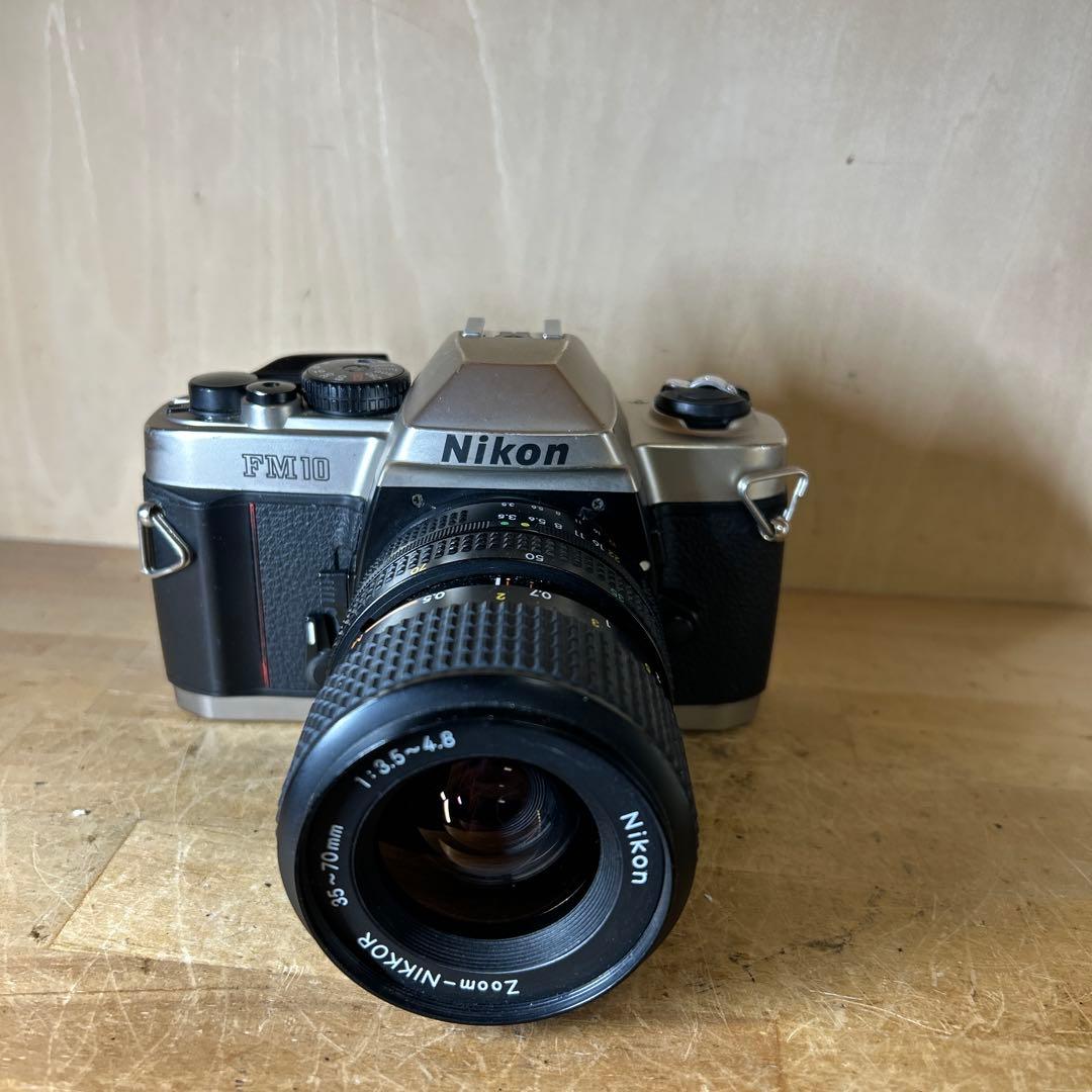 Nikon FM10+Nikkor 35-70 f3.5-4.8 完動美品