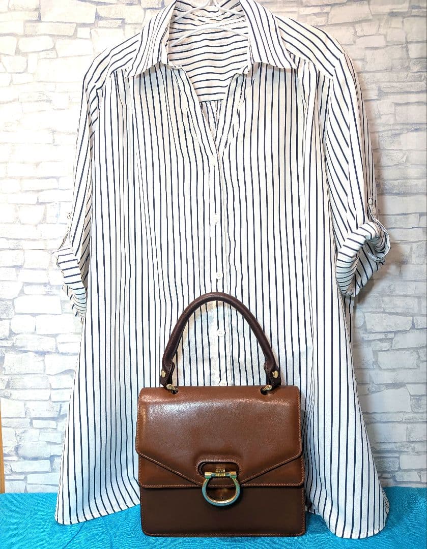 美品♥希少♥セリーヌ ハンドバッグ レザー ガンチーニ フォーマル CELINE