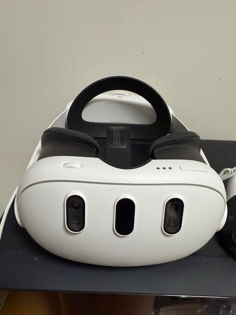  Quest 3 128GB 本体＋コントローラー