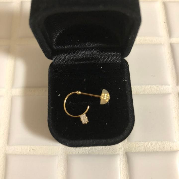 e.m. 18K フープピアス ダイヤモンド