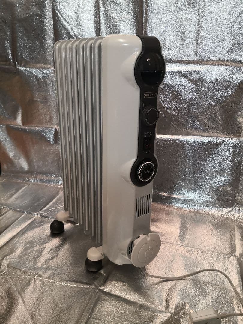デロンギ　オイルヒーター　HJ0812
