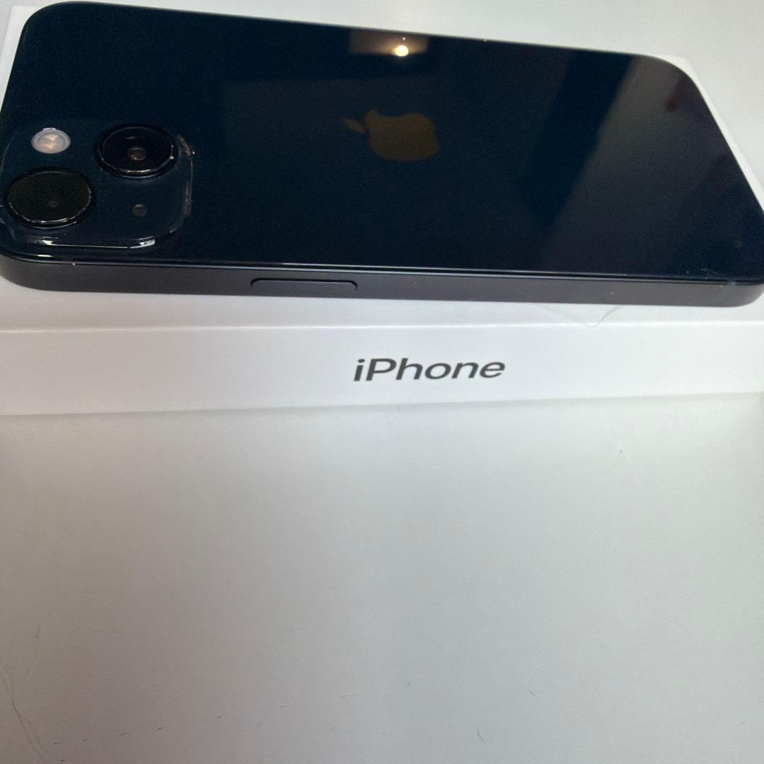 iPhone 13 本体128GB ミッドナイトsimフリーガラスフィルム2枚付