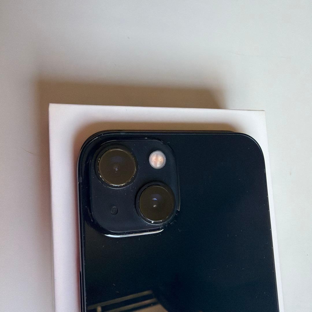 iPhone 13 本体128GB ミッドナイトsimフリーガラスフィルム2枚付