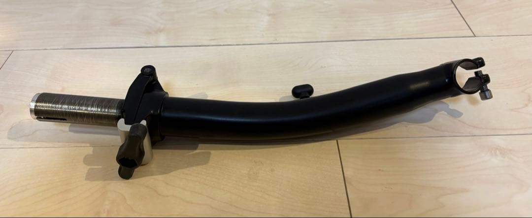 i*h様 【レア】純正品 Brompton Pハンドルステム