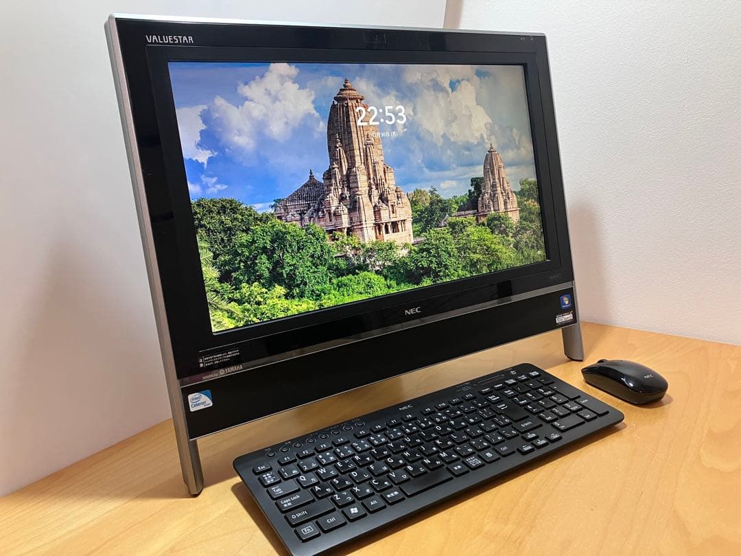 NEC 一体型デスクトップ 高速SSD256/メモリ8/カメラ/オフィス