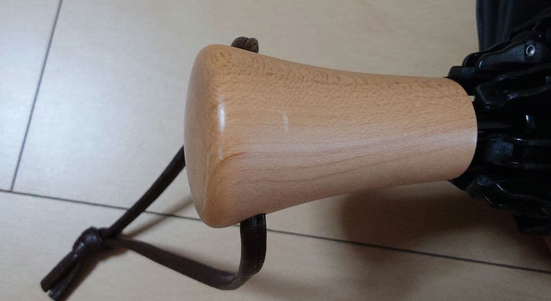 サンバリア100 折りたたみ日傘　2段折 モカ　ストライプ